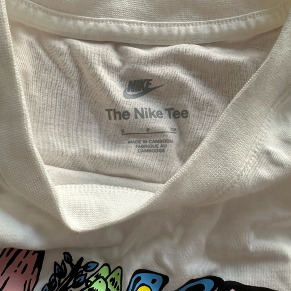 Men’s nike shirt - Picture 3 of 3